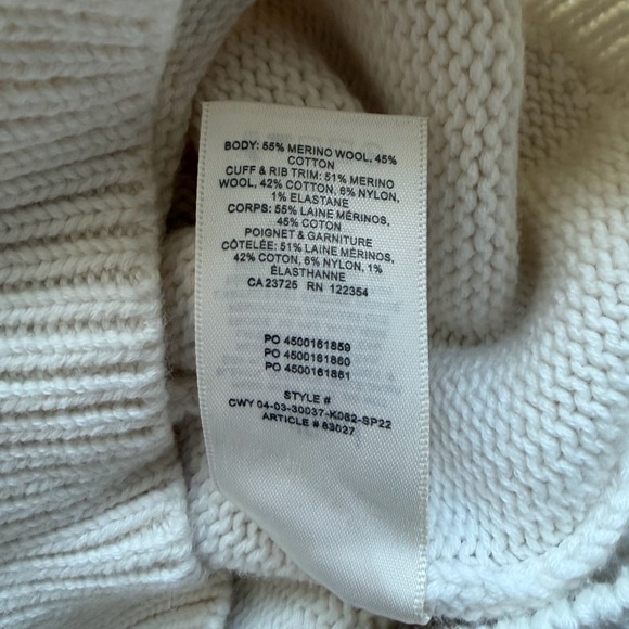 Aritzia ALPS Sweater Vest - Picture 4 of 4